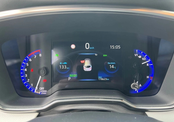 Toyota Corolla cena 86900 przebieg: 177932, rok produkcji 2019 z Olszyna małe 211
